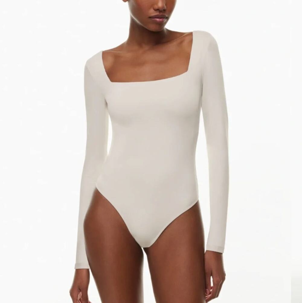 NWT Aritzia Contour Headway Squareneck Bodysuit in Heather Light Oatmeal Size L